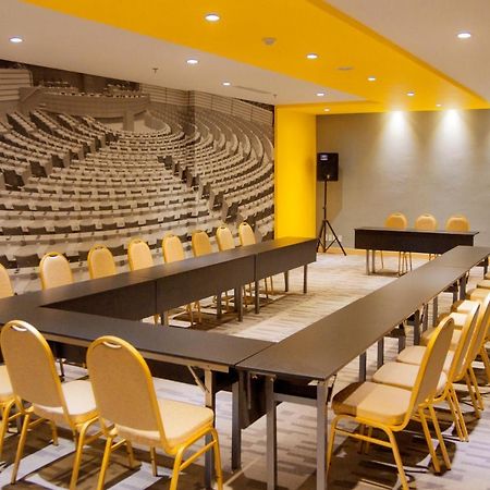 Ibis Padang Hotel Ngoại thất bức ảnh