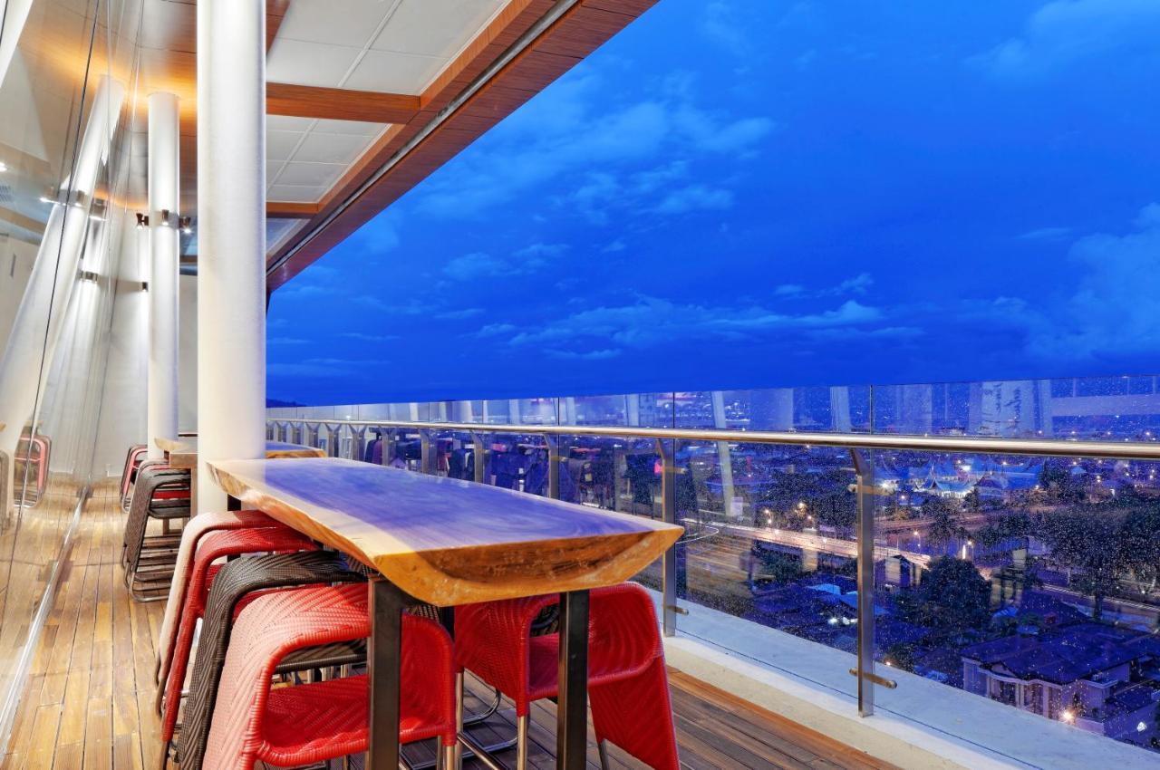 Ibis Padang Hotel Ngoại thất bức ảnh