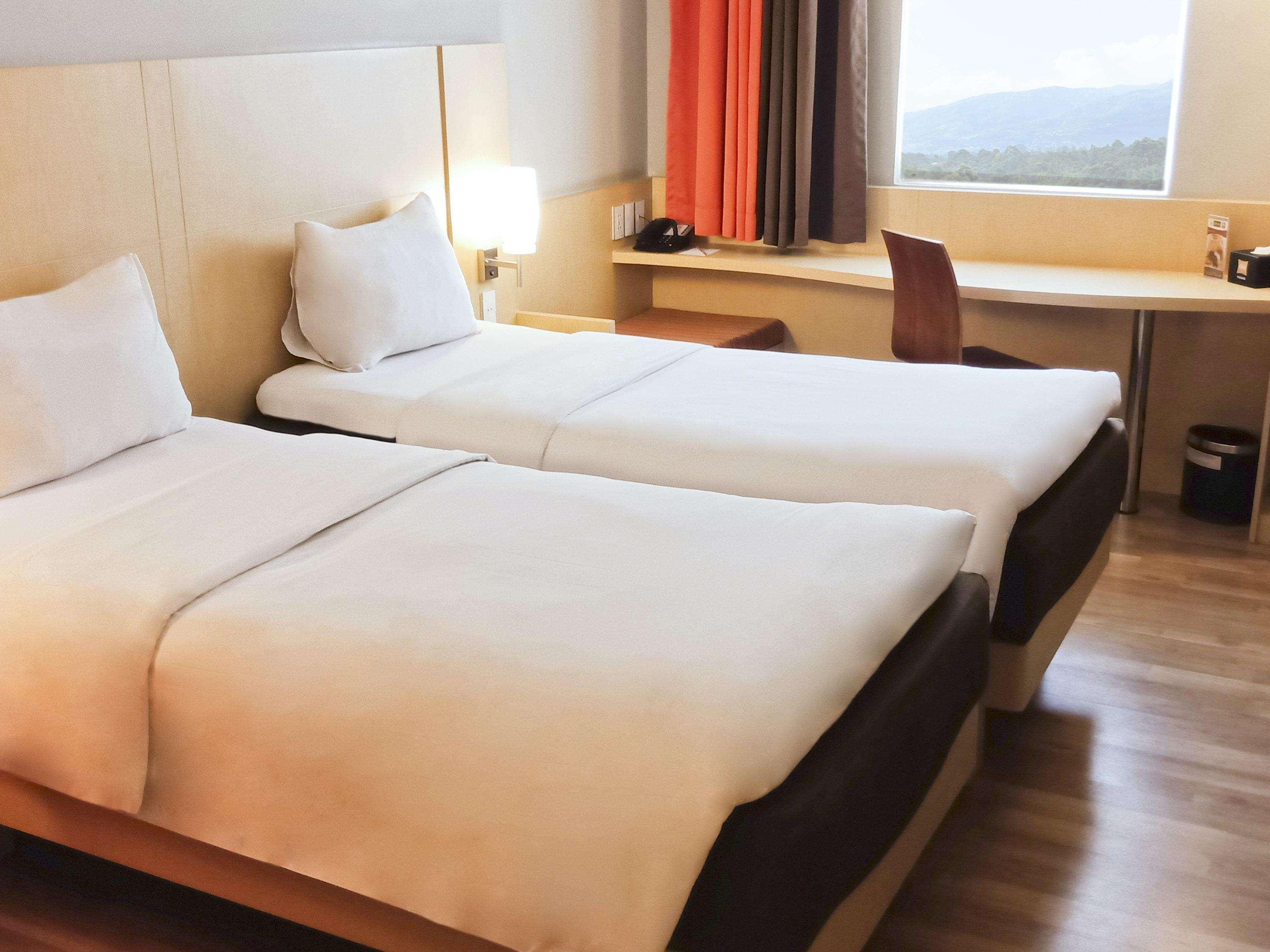 Ibis Padang Hotel Ngoại thất bức ảnh