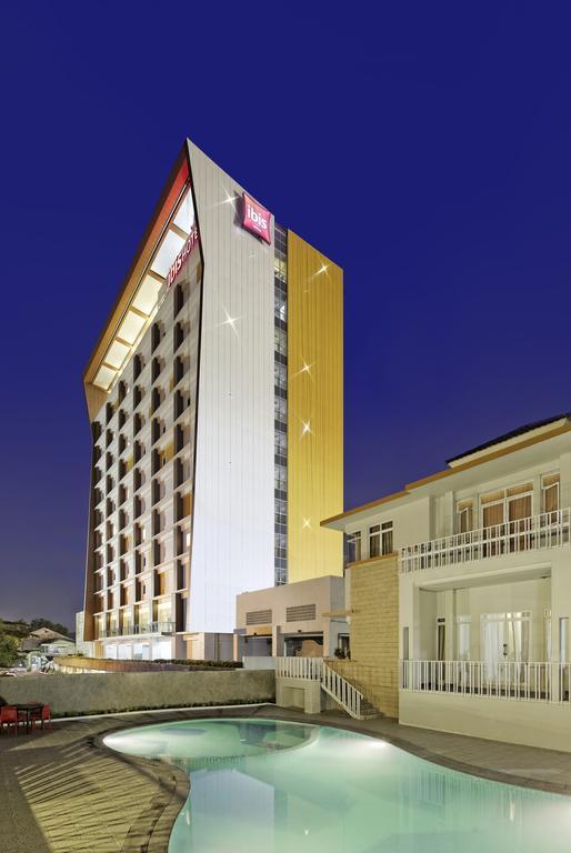 Ibis Padang Hotel Ngoại thất bức ảnh