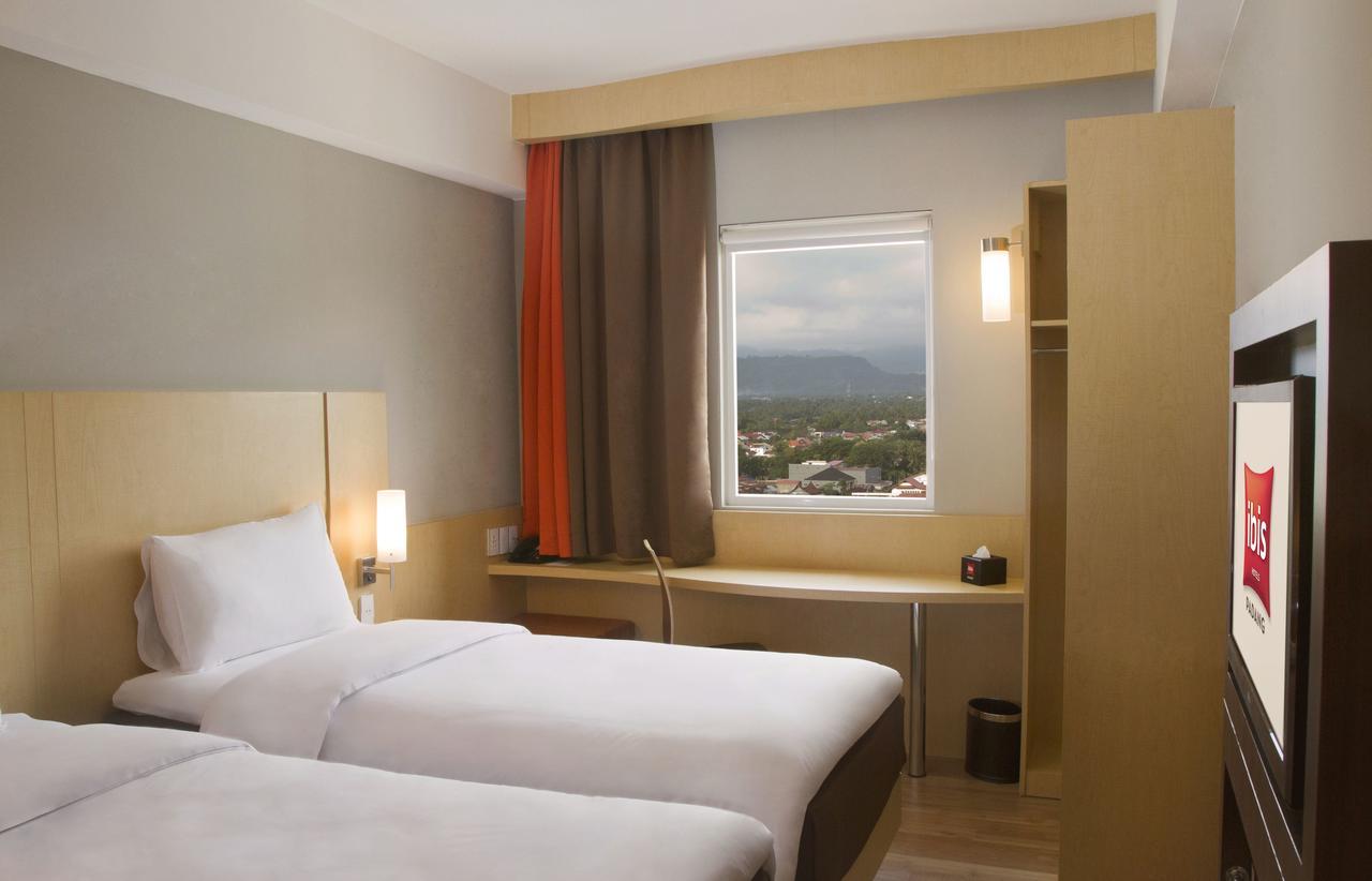 Ibis Padang Hotel Ngoại thất bức ảnh